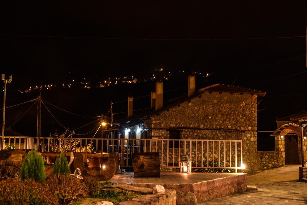 Paliokastro Guesthouse Kato Sinikia Trikalon Exterior foto